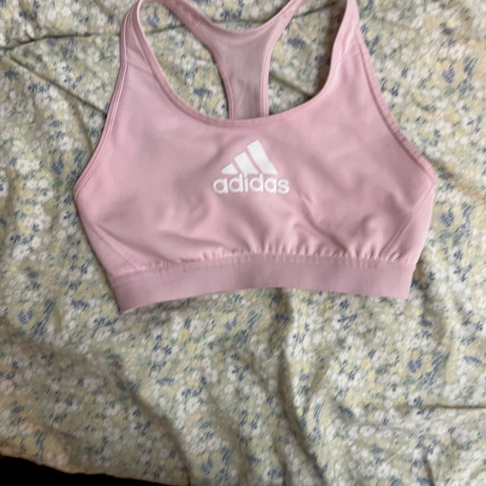 Adidas sports bra 💕